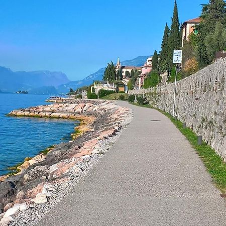 Villa Sul Lago Con Pontile Privato A Brenzone Sul Garda - Unique And Exclusive Exterior photo