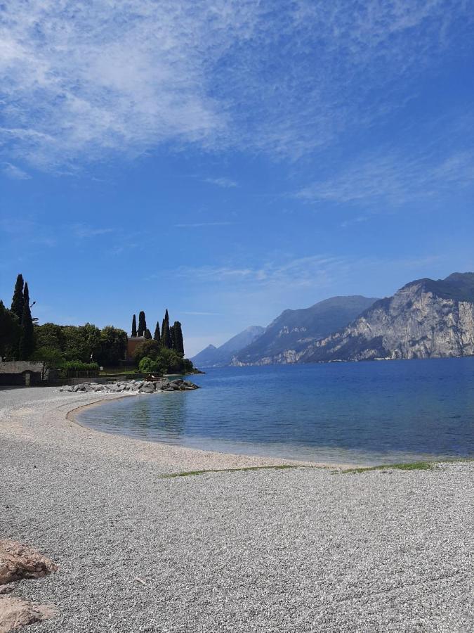 Villa Sul Lago Con Pontile Privato A Brenzone Sul Garda - Unique And Exclusive Exterior photo