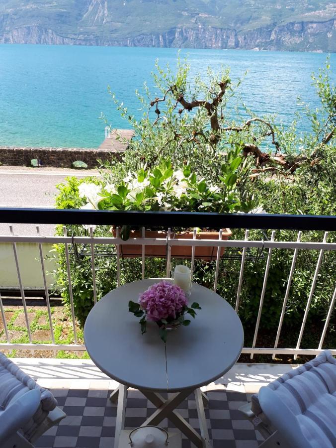 Villa Sul Lago Con Pontile Privato A Brenzone Sul Garda - Unique And Exclusive Exterior photo